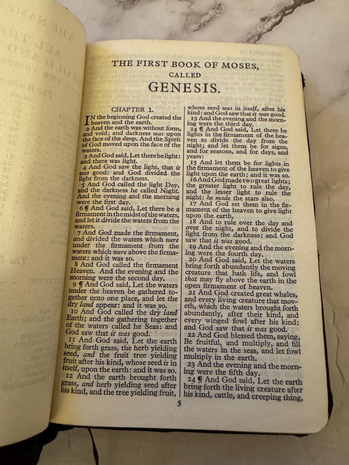 Antique Holy Bible Yapp Binding Early 1900s Leather Bound KJV Vintage Christian Bible Pocket - Ref x613