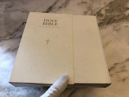 2007 Modern King James Version Holy Bible KJV - (Ref x391)