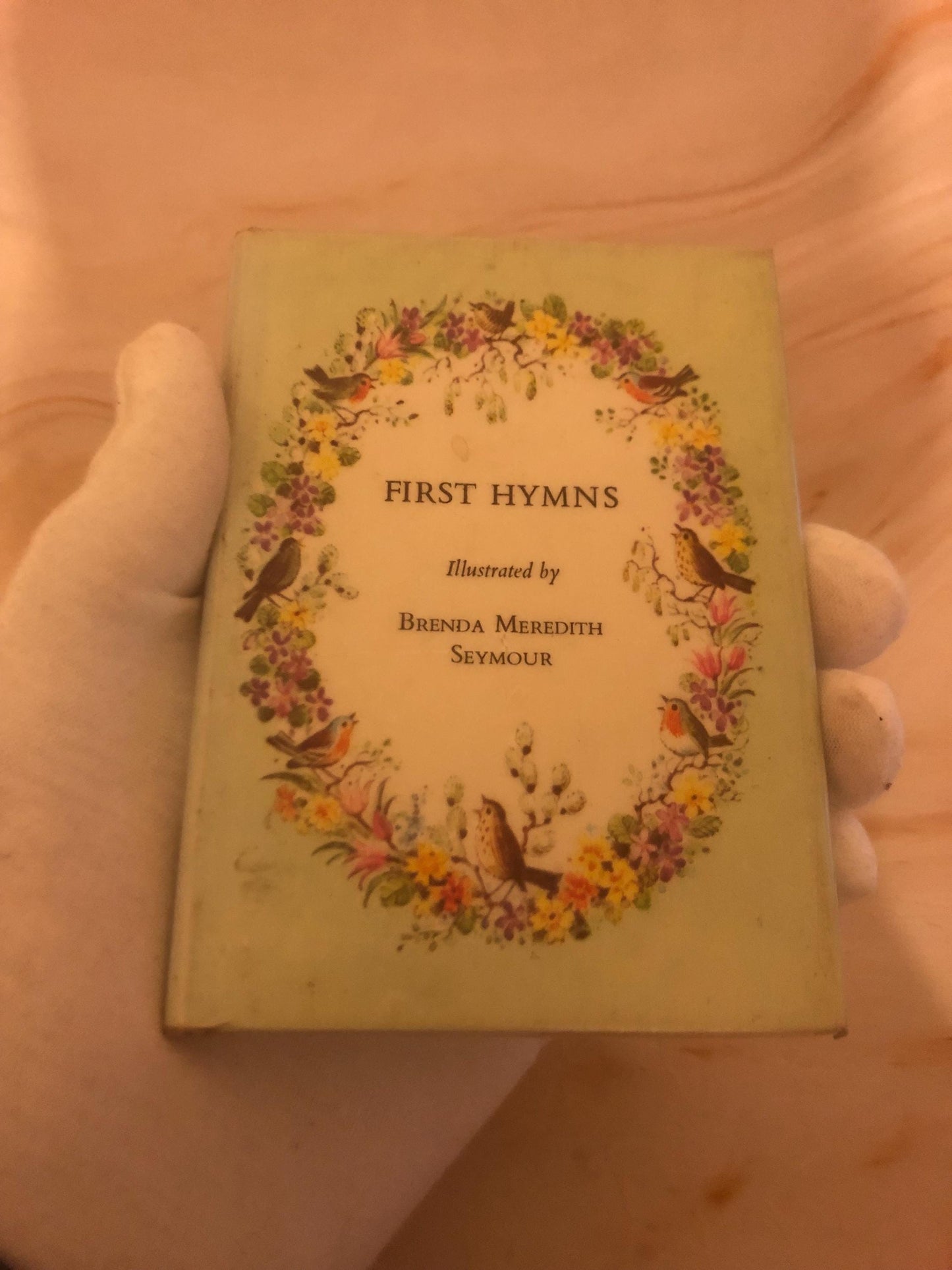 1978 Illustrated Children’s Hymn Book Christian Songs- Ref x488