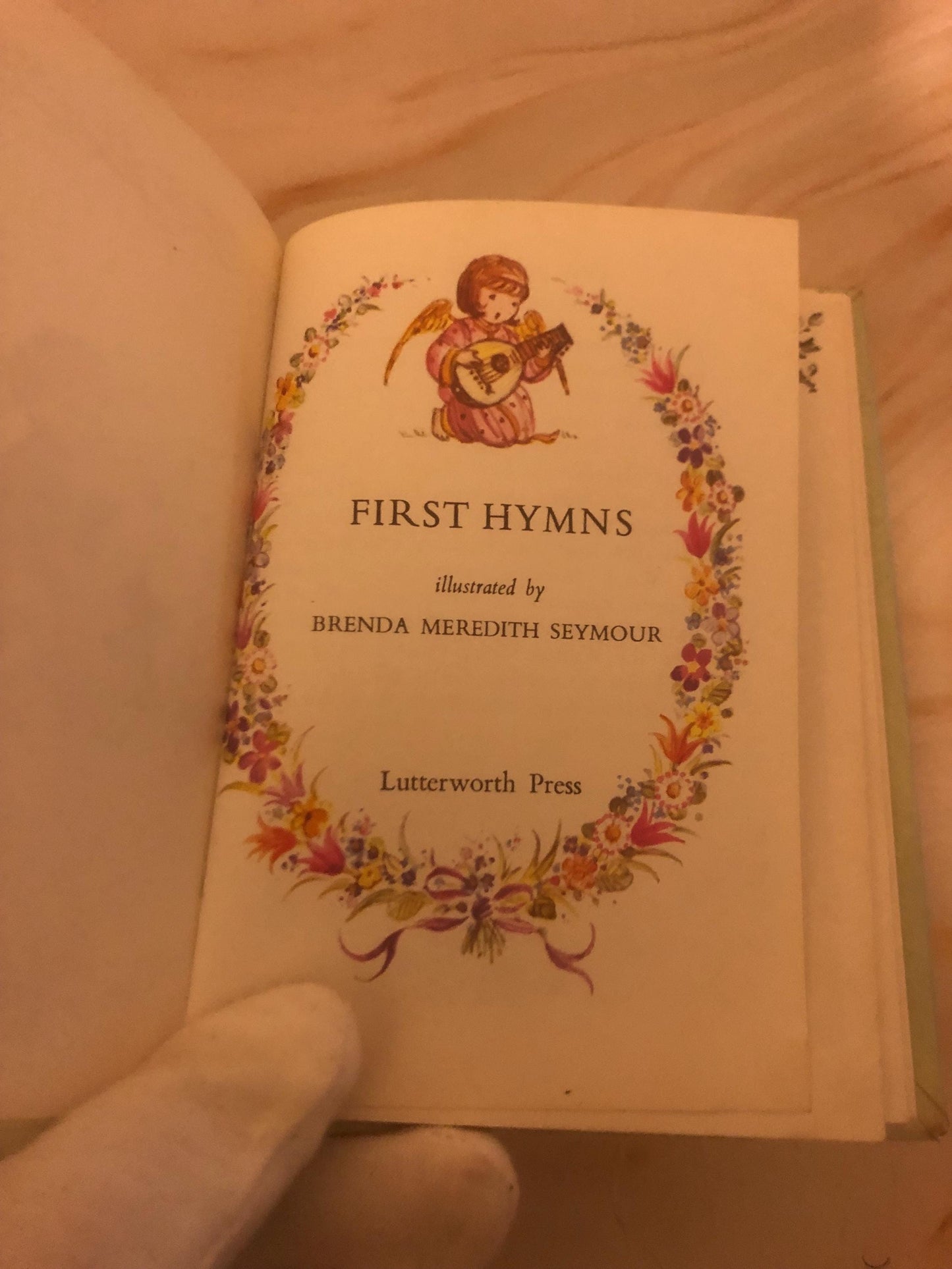 1978 Illustrated Children’s Hymn Book Christian Songs- Ref x488