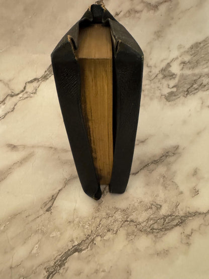 1877 King James Holy Bible Leather Yapp Binding - Ref x607