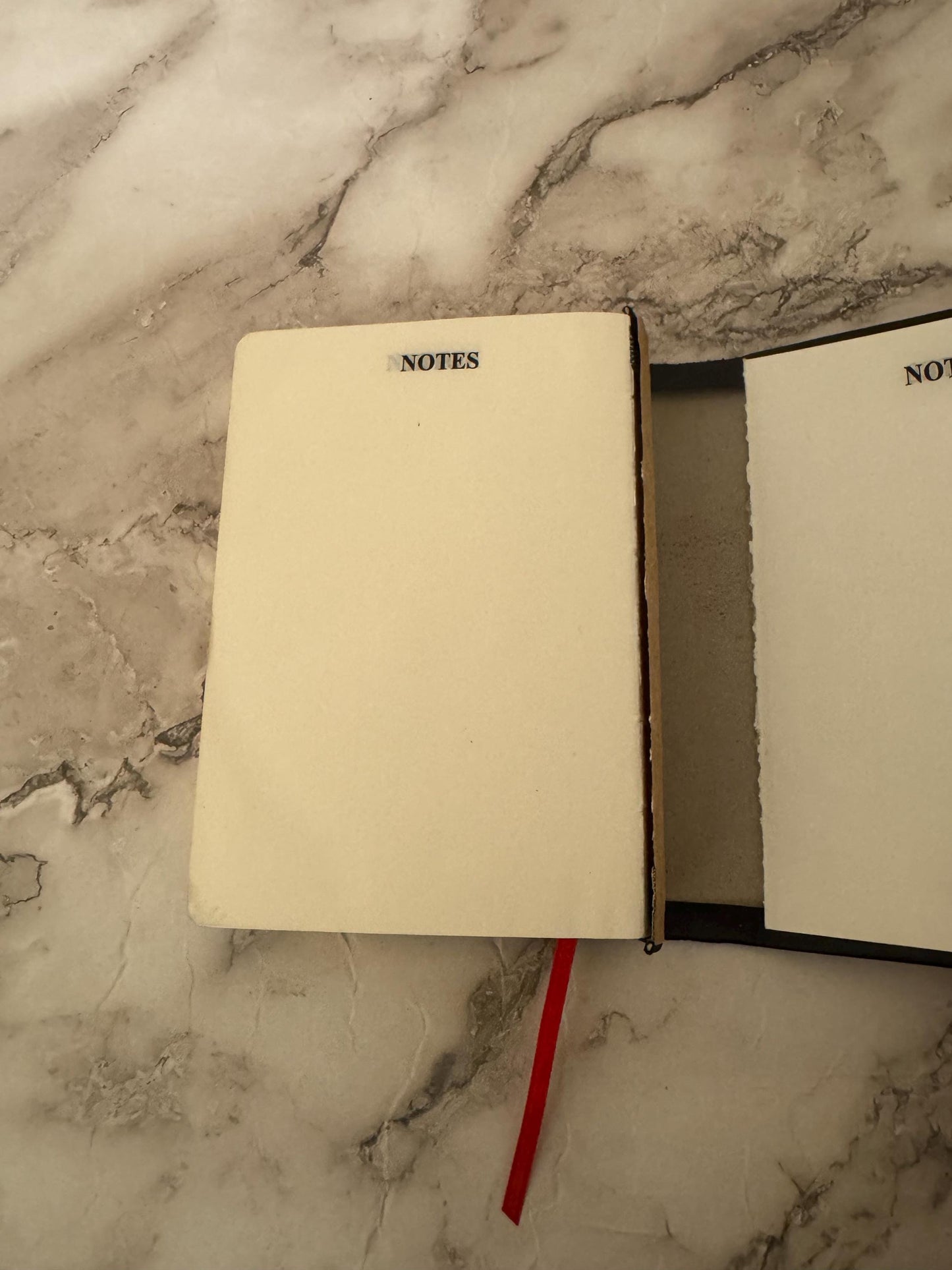 Good News Bible GNB Pocket Edition Compact Black Travel Bible Gold Edges - Ref x605