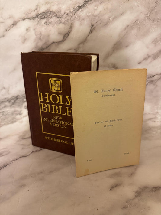 1994 NIV Bible with 1963 Church Wedding Pamphlet Vintage Christian Keepsake Gift - Ref x582