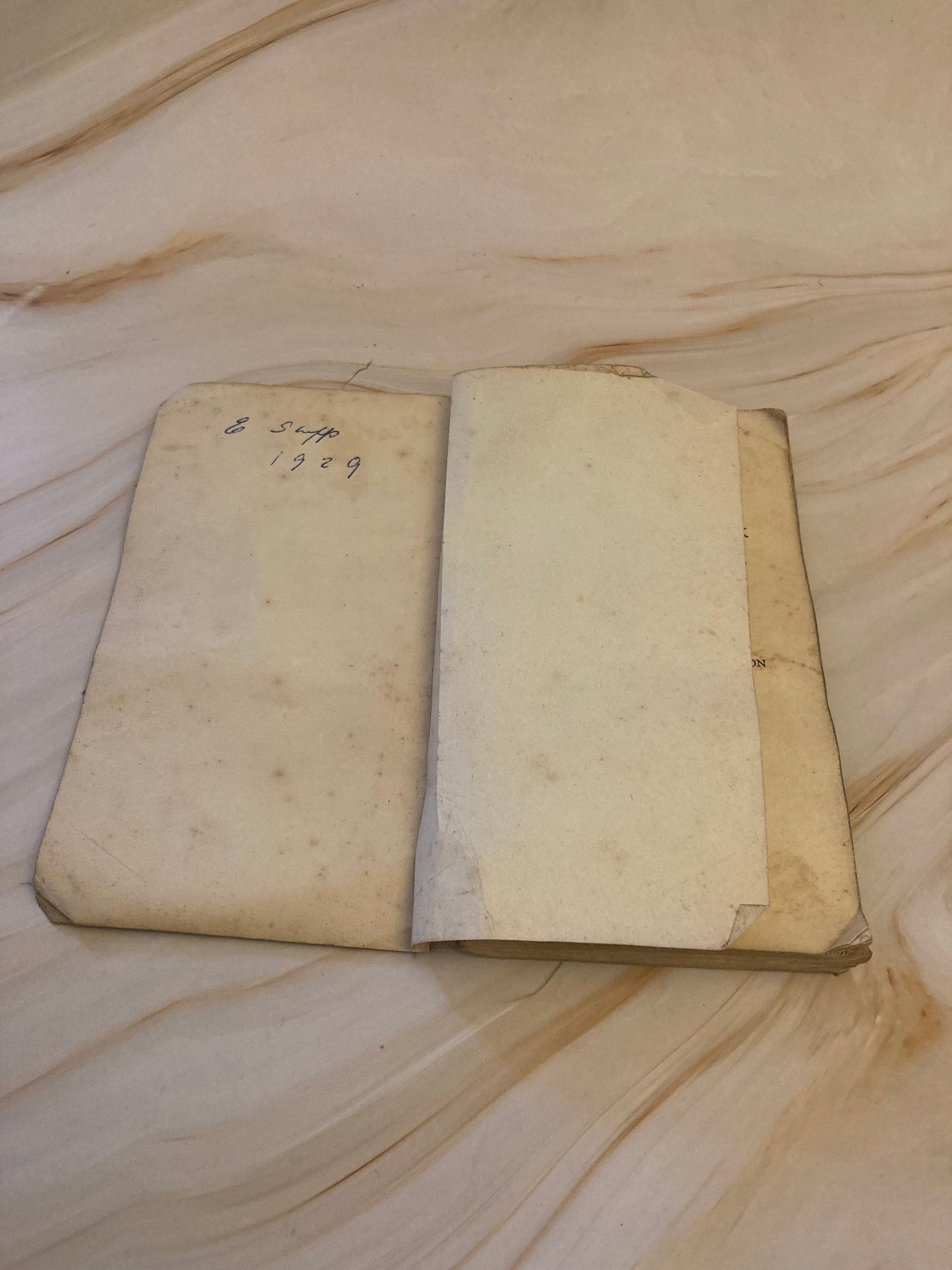 1929 Church Hymn Book Mirfield Mission Vintage Religious Hymnal Christian Book - (Ref X92)