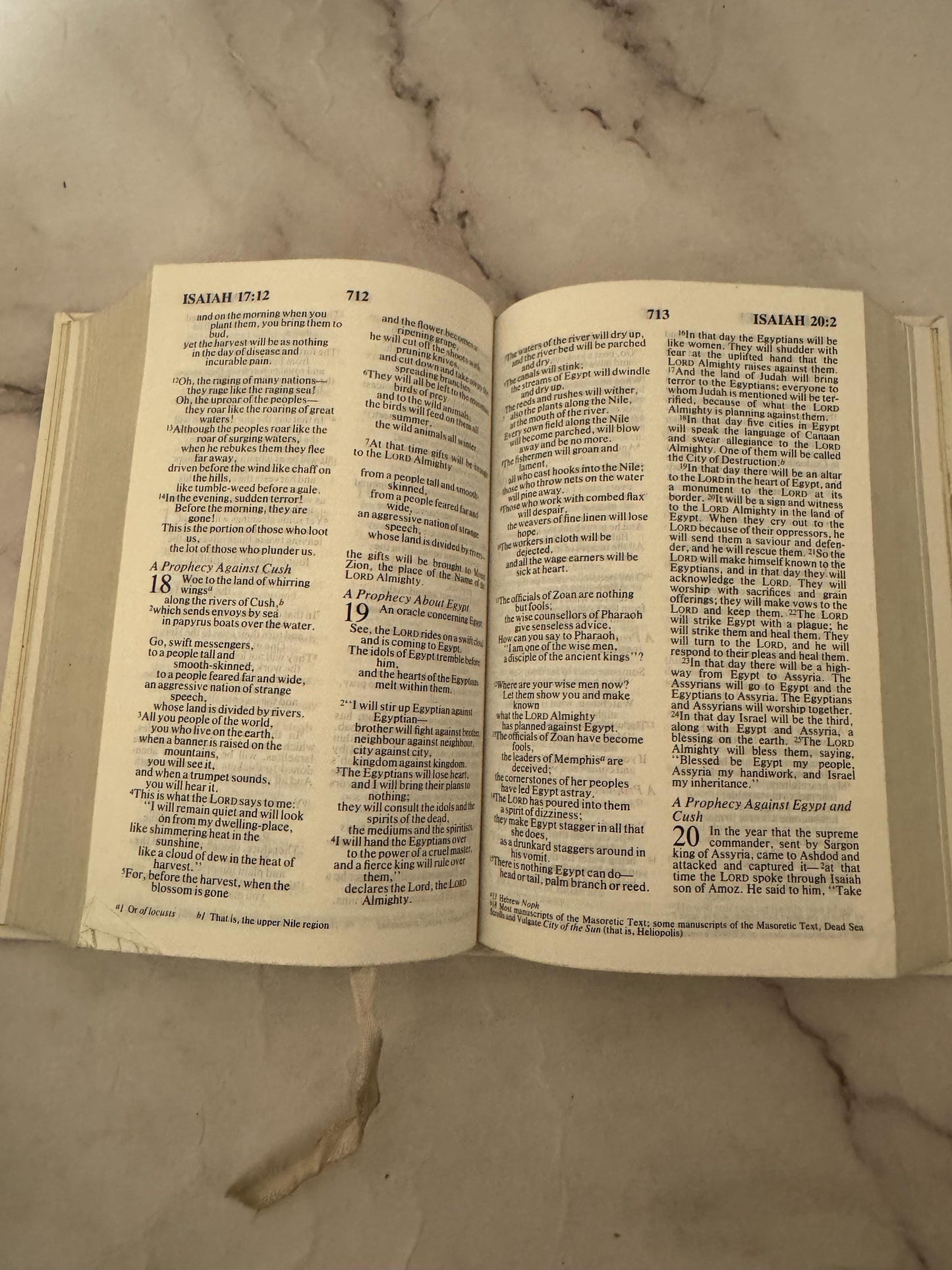 1989 White Vintage NIV Holy Bible – Baptism Presentation Gift – Personalised Keepsake Bible - Ref x599