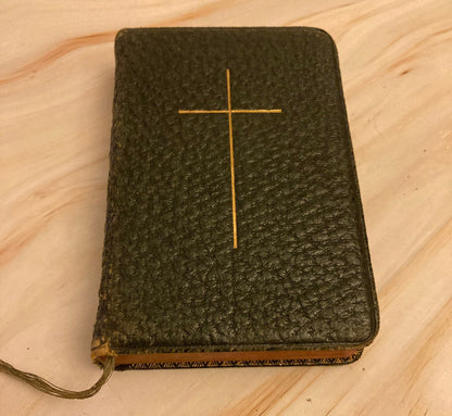 Vintage Pocket Prayer Book Common Prayer Hymns Anglican Church Small Hymnal - (Ref X179)