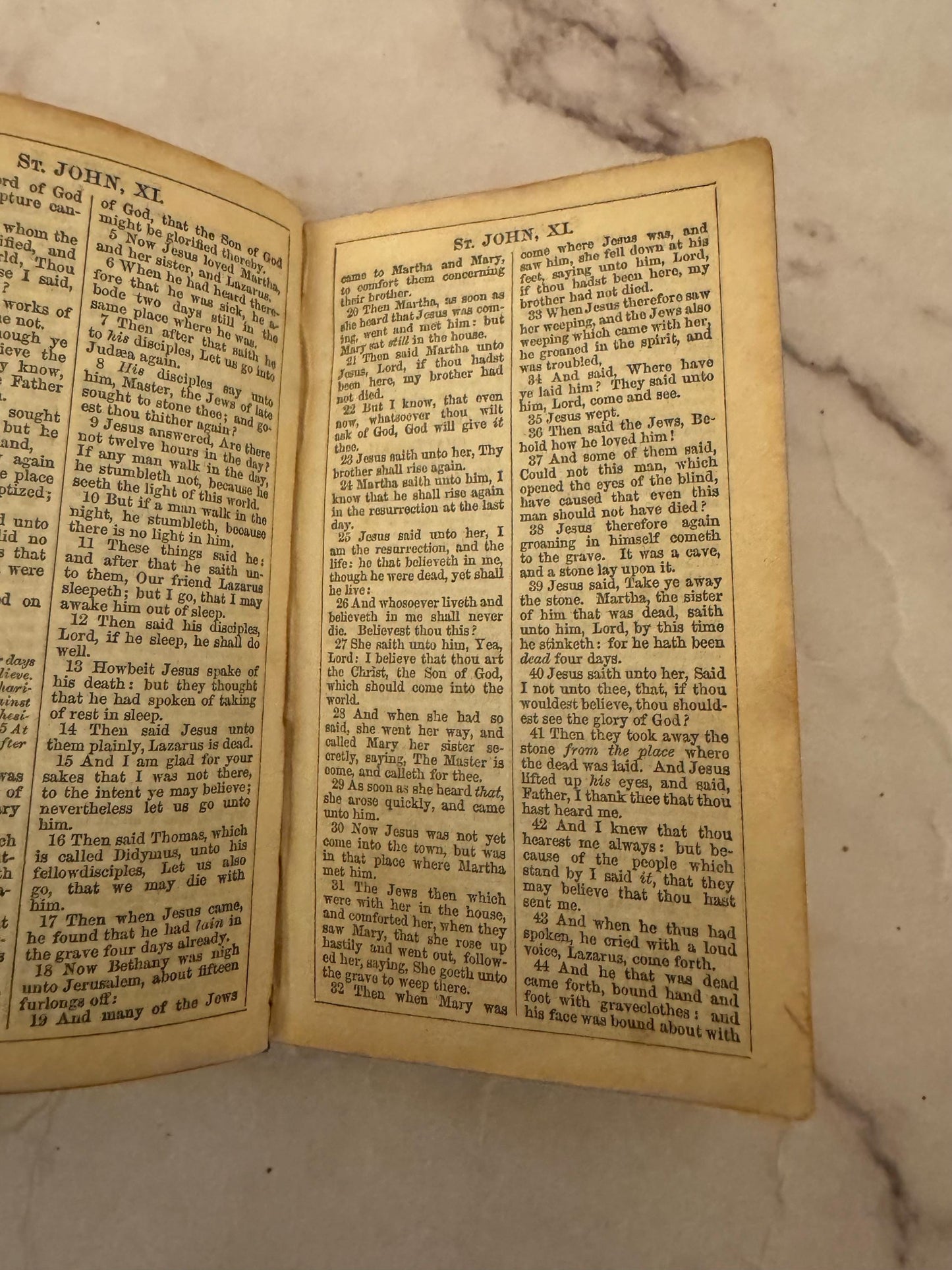 1854 Oxford Miniature New Testament Bible- Ref x596