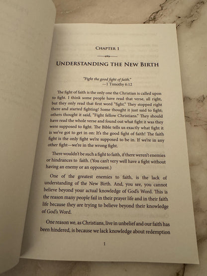 Understanding How to Fight the Good Fight of Faith book Kenneth Hagin - Ref x577