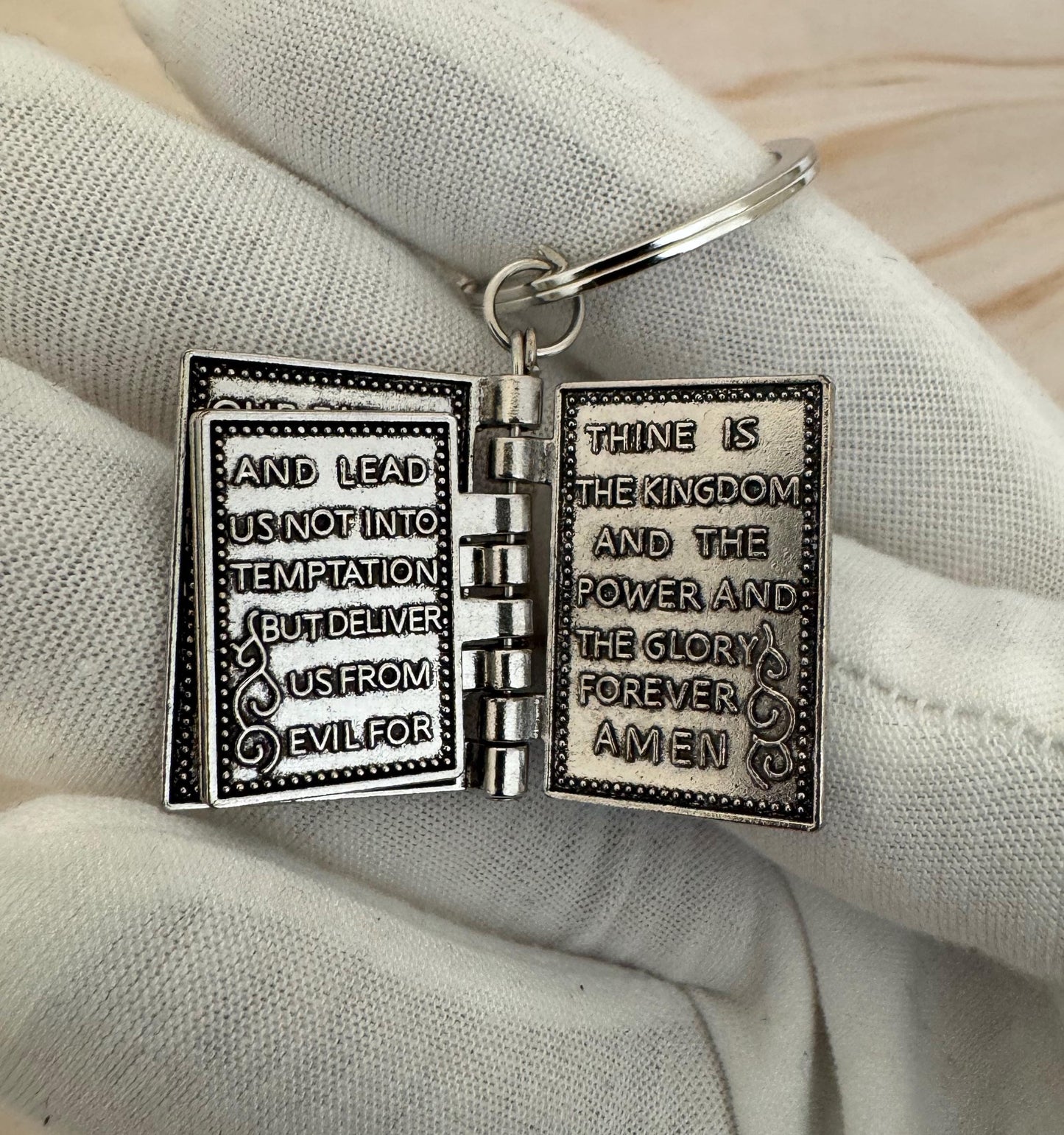 Silver Bible Keyring with Lord’s Prayer | Christian Gift & Religious Pendant