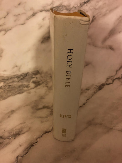 KJV Holy Bible – White Hardcover – Red Letter Edition – 2002 Bible - Ref X516