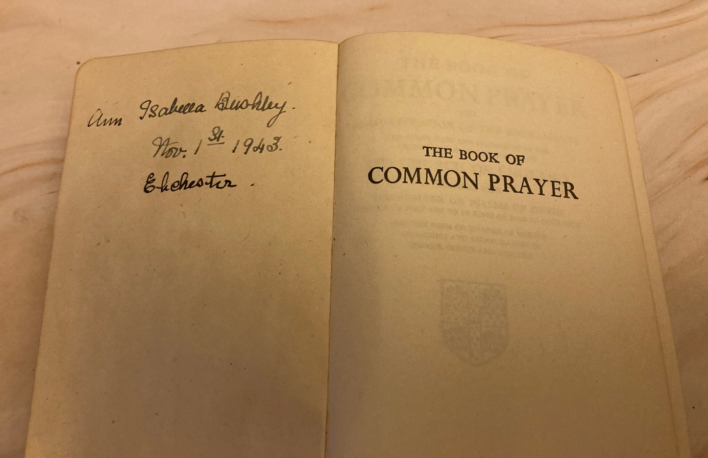 Cambridge Book of Common Prayer & Hymns – Vintage Christian Prayer Book – Pocket Size - (Ref x280)