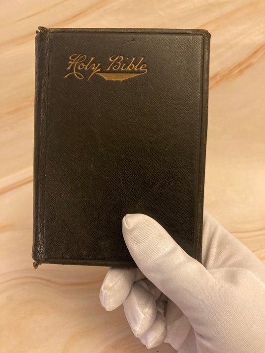 Oxford Holy Bible Early 1900s Edition - Ref x279
