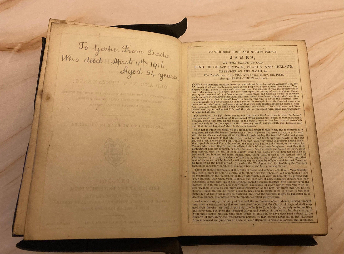 Oxford Holy Bible Early 1900s Edition - Ref x279