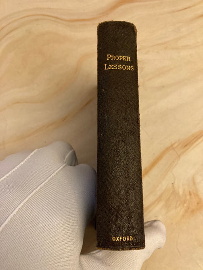 1899 Antique Oxford New Testament Bible Proper Lessons Vintage Leather Bible - (Ref x356)