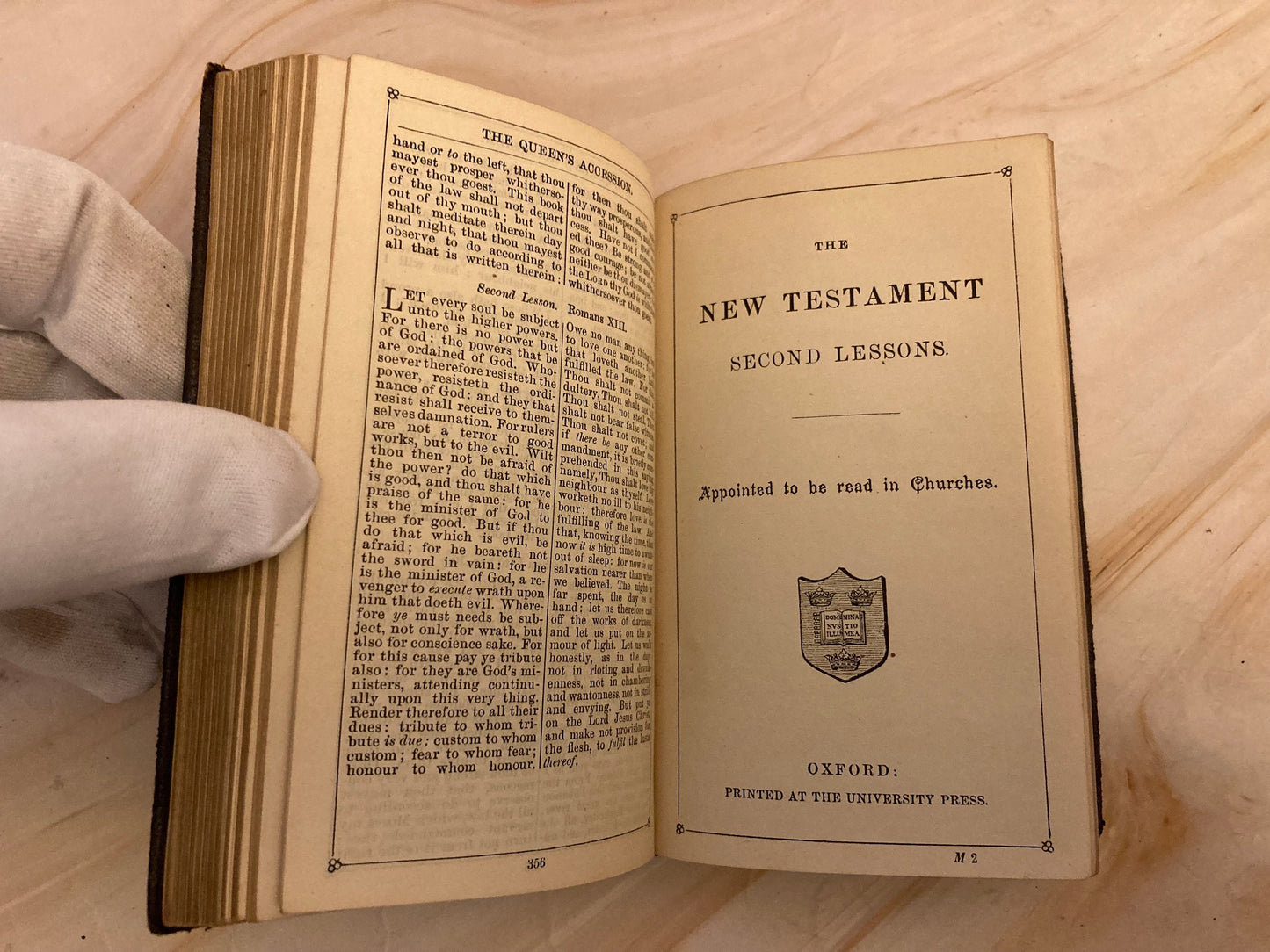 1899 Antique Oxford New Testament Bible Proper Lessons Vintage Leather Bible - (Ref x356)