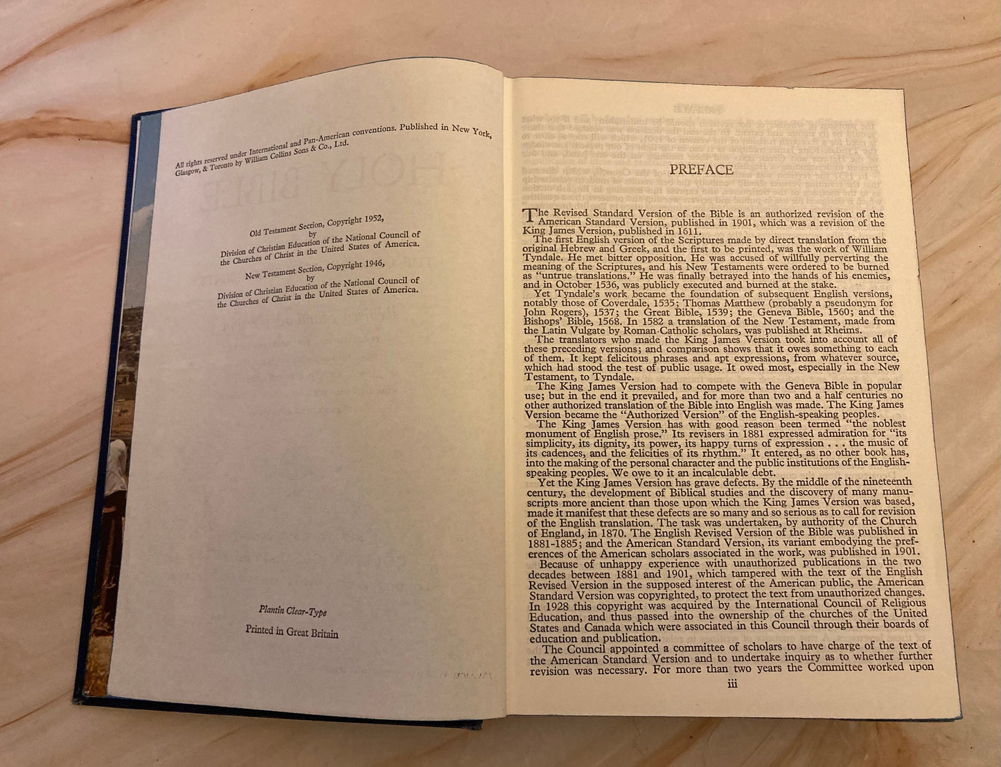 1952 Holy Bible Vintage Hardback British Bible Christian Book King James Style - (Ref x349)