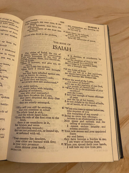 1952 Holy Bible Vintage Hardback British Bible Christian Book King James Style - (Ref x349)