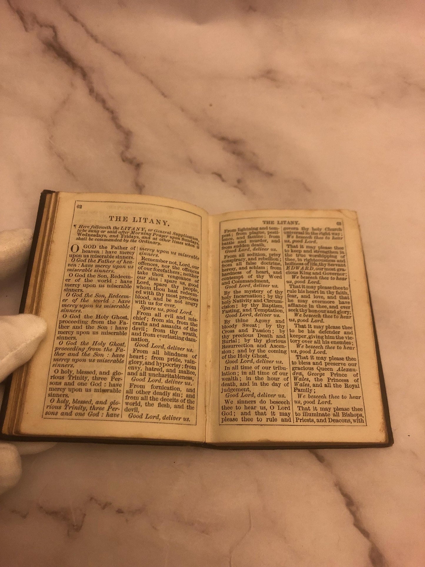 1908 Antique Book of Common Prayer Leather Vintage Church of England Prayer Book - (Ref x496)