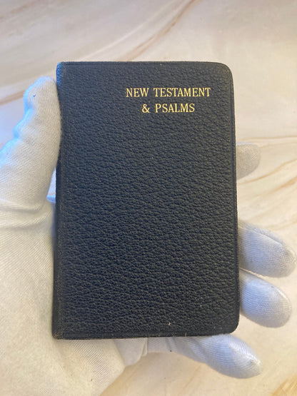 1931 New Testament Bible Vintage Christian Bible Pocket Bible Antique - (Ref x343)