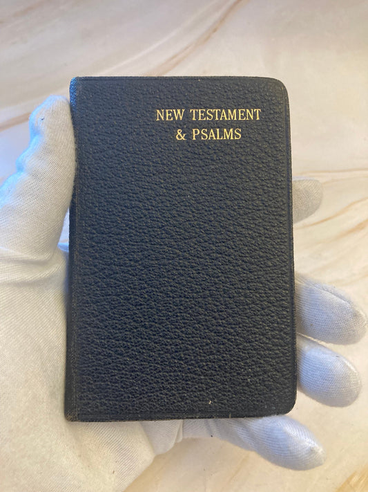 1931 New Testament Bible Vintage Christian Bible Pocket Bible Antique - (Ref x343)