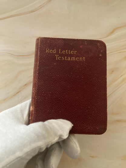 Red Letter New Testament Bible Vintage Christian Bible Pocket Bible - (Ref x331)