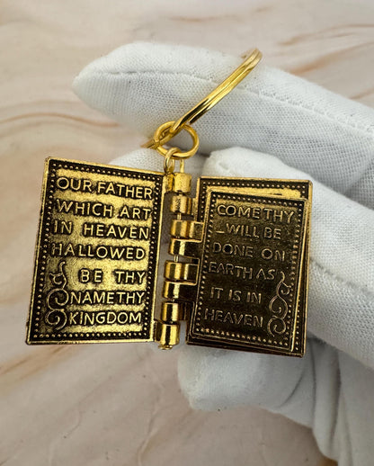 Gold Bible Keyring with Lord’s Prayer – Christian Gift for Men & Women, Religious Keychain, Keepsake Pendant