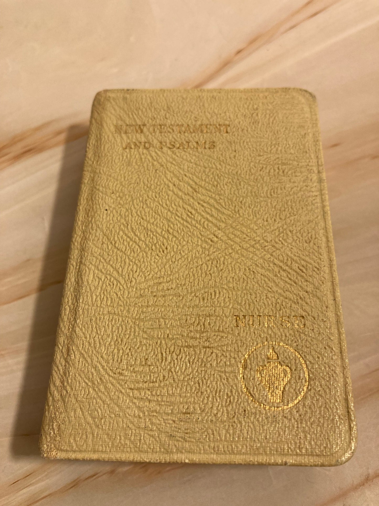 Vintage Gideon Nurse Pocket Bible New Testament and Psalms - (Ref x264)
