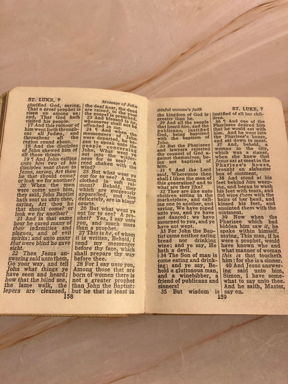 Vintage Gideon Nurse Pocket Bible New Testament and Psalms - (Ref x264)