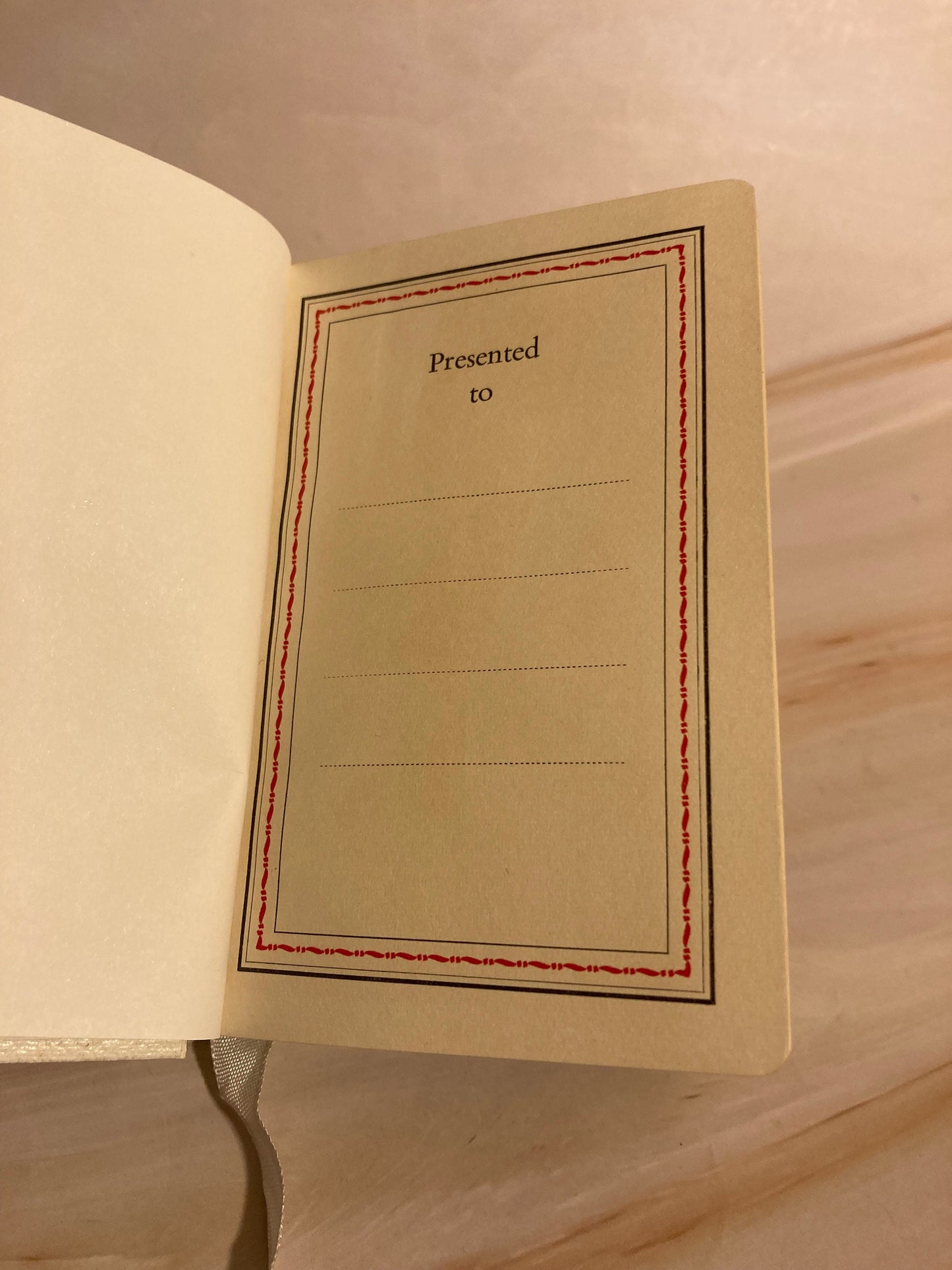 Vintage White Oxford Prayer Book with Case Silver Edges Pocket Christian Gift - Ref x257