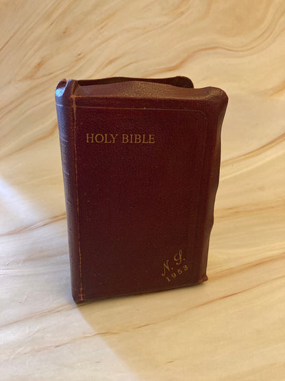 1953 Holy Bible Red Hardcover Vintage King James Version Christian Gift - (Ref X124)
