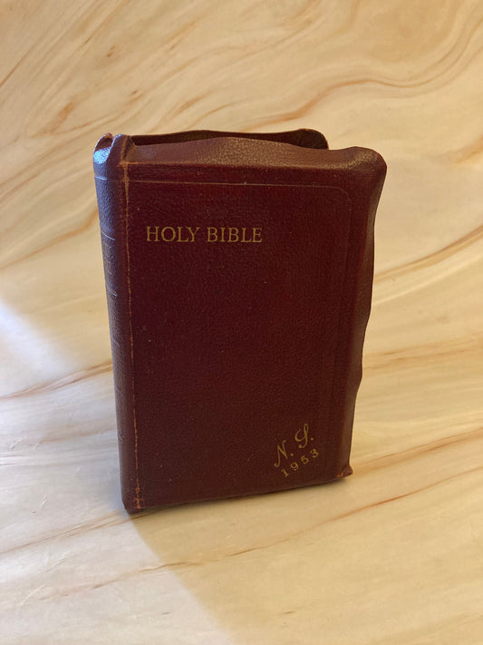 1953 Holy Bible Red Hardcover Vintage King James Version Christian Gift - (Ref X124)