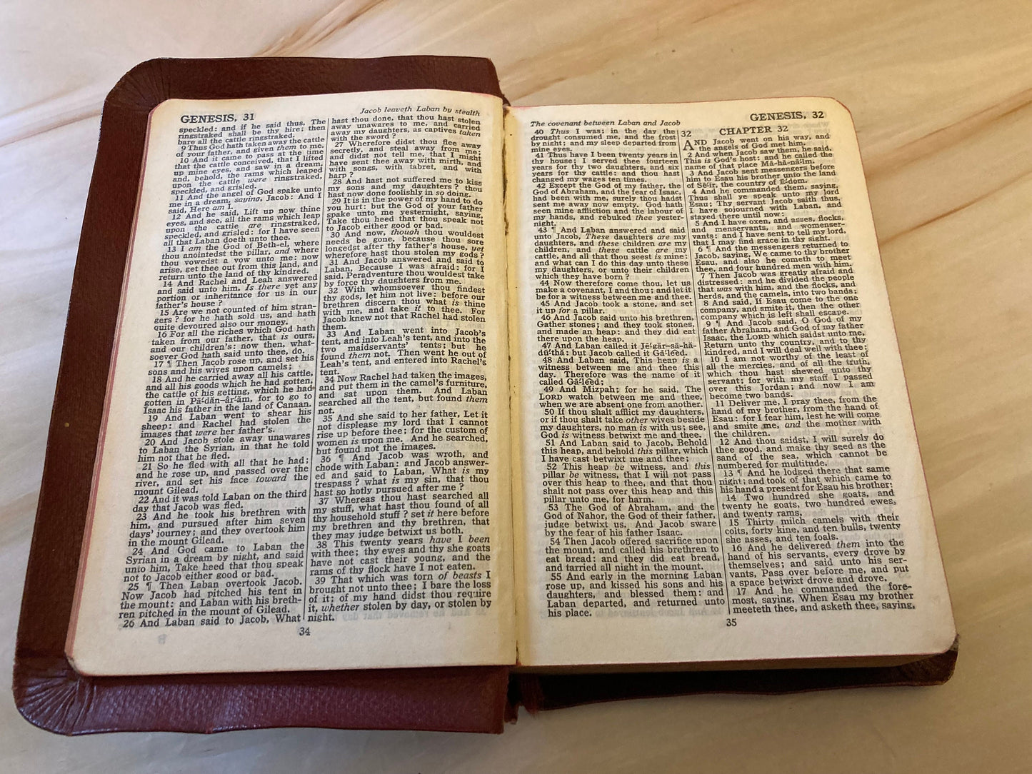 1953 Holy Bible Red Hardcover Vintage King James Version Christian Gift - (Ref X124)