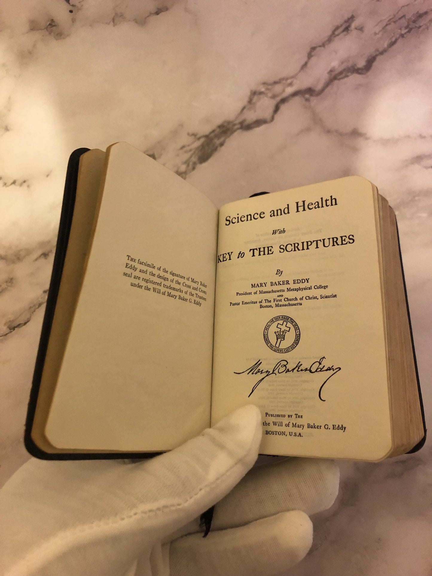Science and Health Mary Baker Eddy Vintage Christian Book Pocket Size Religious Book - Ref x499