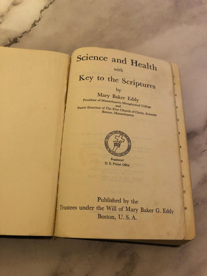Science and Health with Key to the Scriptures Mary Baker Eddy Vintage Christian Book Religious Study Book - Ref x497
