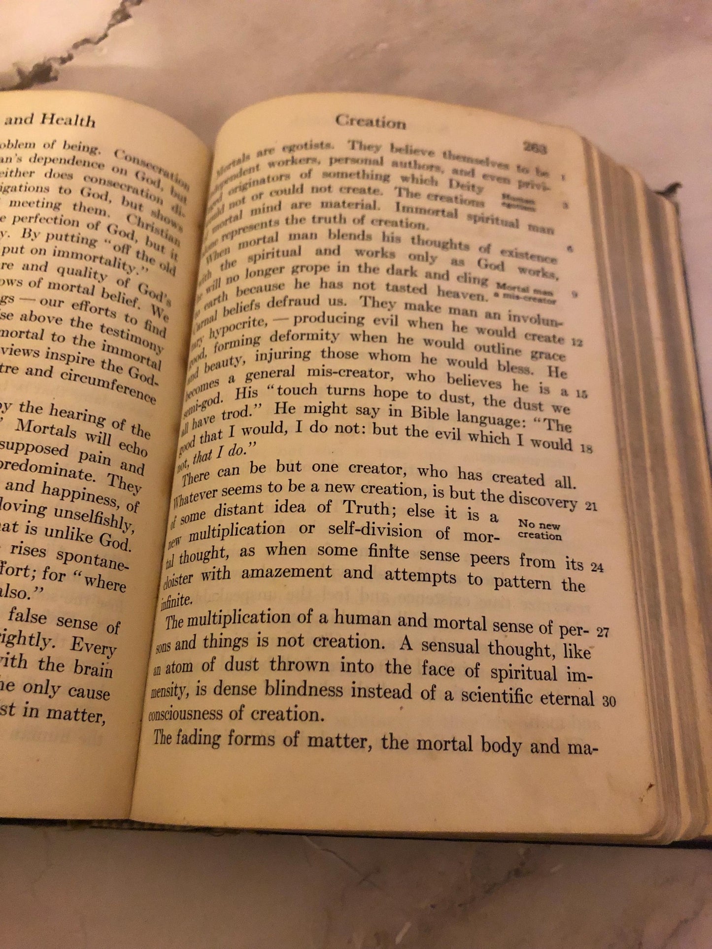 Science and Health with Key to the Scriptures Mary Baker Eddy Vintage Christian Book Religious Study Book - Ref x497