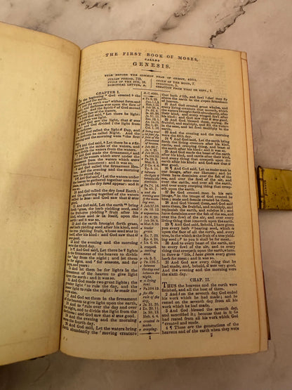 1877 Polyglot Bible Antique Leather Brass Clasp Bible - Ref x723