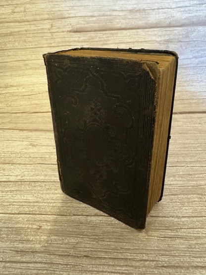 1850 Small Antique Holy Bible Victorian Leather Bound King James Bible - Ref x716
