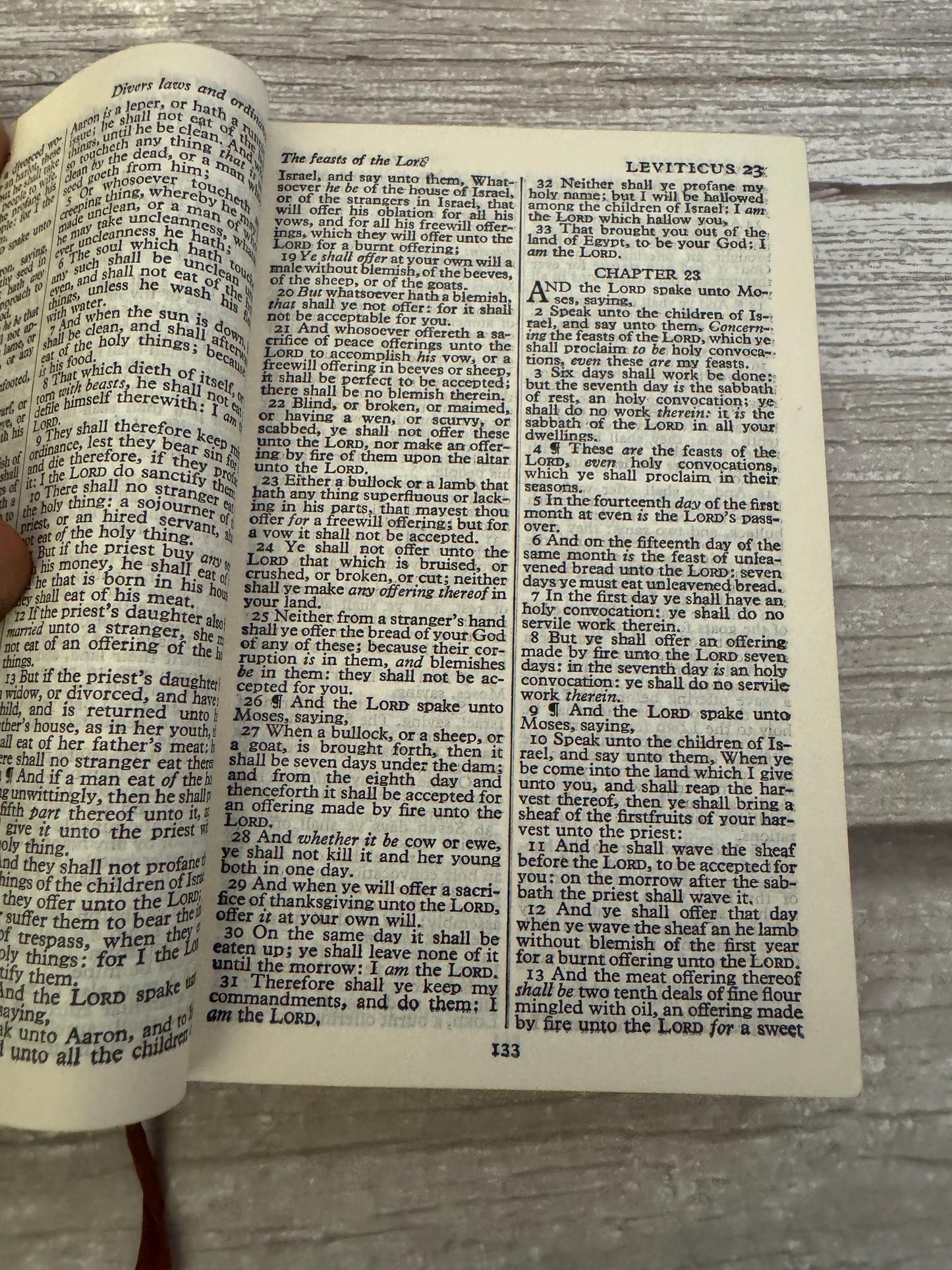 1953 Oxford Miniature Coronation Bible – Queen Elizabeth II Ruby 32mo with Original Box - Ref x713