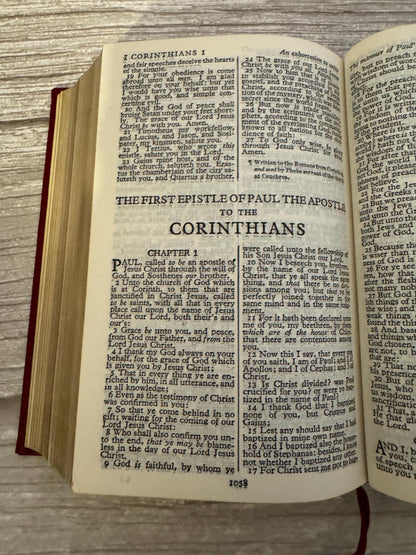 1953 Oxford Miniature Coronation Bible – Queen Elizabeth II Ruby 32mo with Original Box - Ref x713