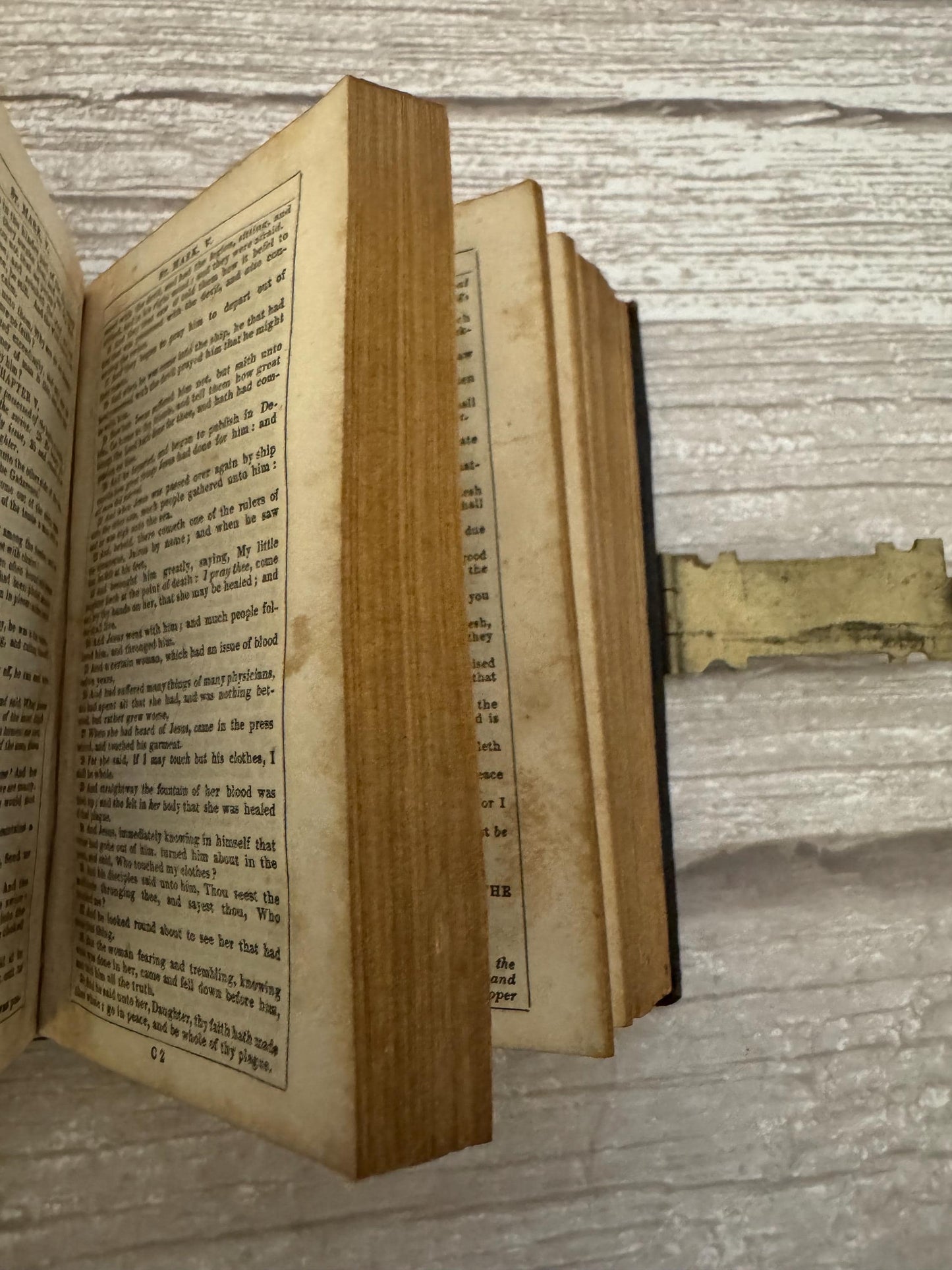 1855 Antique Pocket New Testament Bible & Church Services Prayer Book with Brass Clasp - Ref x712