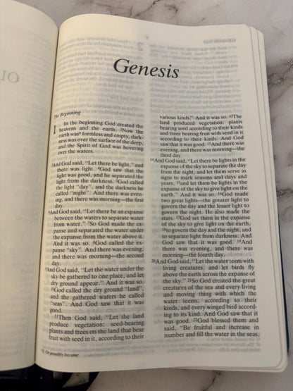 1988 NIV Holy Bible, Hodder & Stoughton - Ref X676