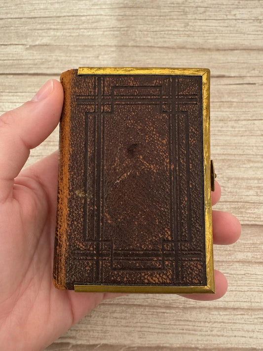 1872 Antique New Testament Bible & Book of Common Prayer Psalms of David Gilt Clasp - Ref x760