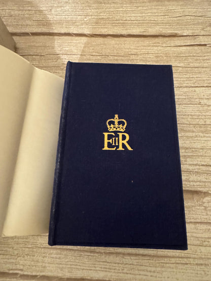 1953 Queen Elizabeth II Coronation Holy Bible KJV – Royal Commemorative Bible with Original Box - Ref x751