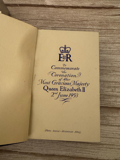 1953 Queen Elizabeth II Coronation Holy Bible KJV – Royal Commemorative Bible with Original Box - Ref x751