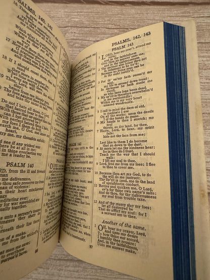 1953 Queen Elizabeth II Coronation Holy Bible KJV – Royal Commemorative Bible with Original Box - Ref x751