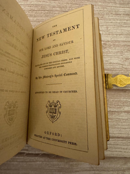 1867 Antique New Testament Bible and Book of Common Prayer with Clasp, Gothic Leather Binding - Ref x752