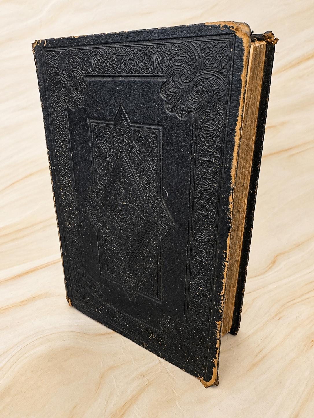1872 Large Welsh Bible, Antique Welsh Holy Bible, Victorian Welsh Language Bible - Ref X645