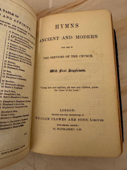 c.1910 Antique Book of Common Prayer, Hymns Ancient and Modern, Church of England Leather Prayer Book - Ref X650