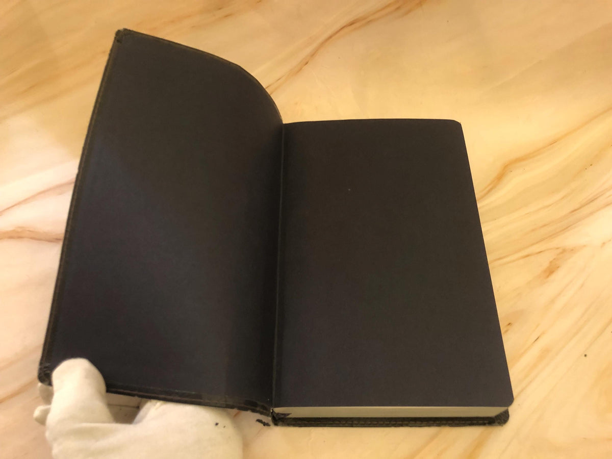 2006 NIV Men’s Devotional Bible – Christian Study Bible- Ref x413