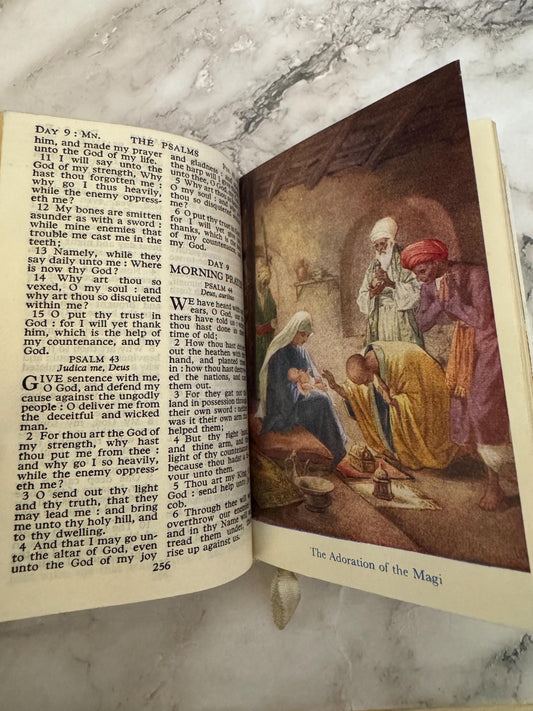 1950s Antique Common Prayer Book – Illustrated Church of England Hymns A&M Pocket Edition - Ref x632